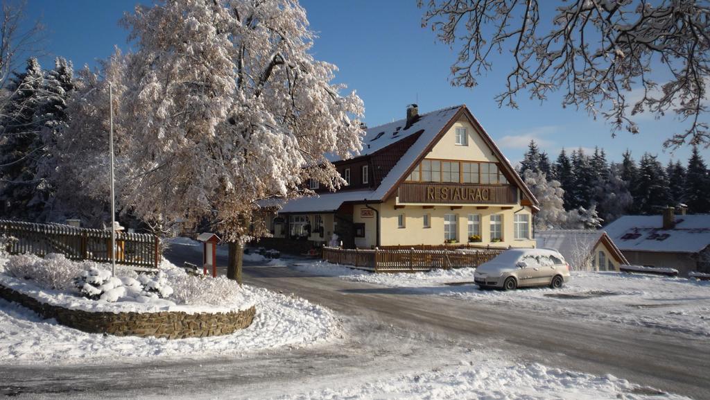 Penzion Na Podlesi Javornik  Экстерьер фото