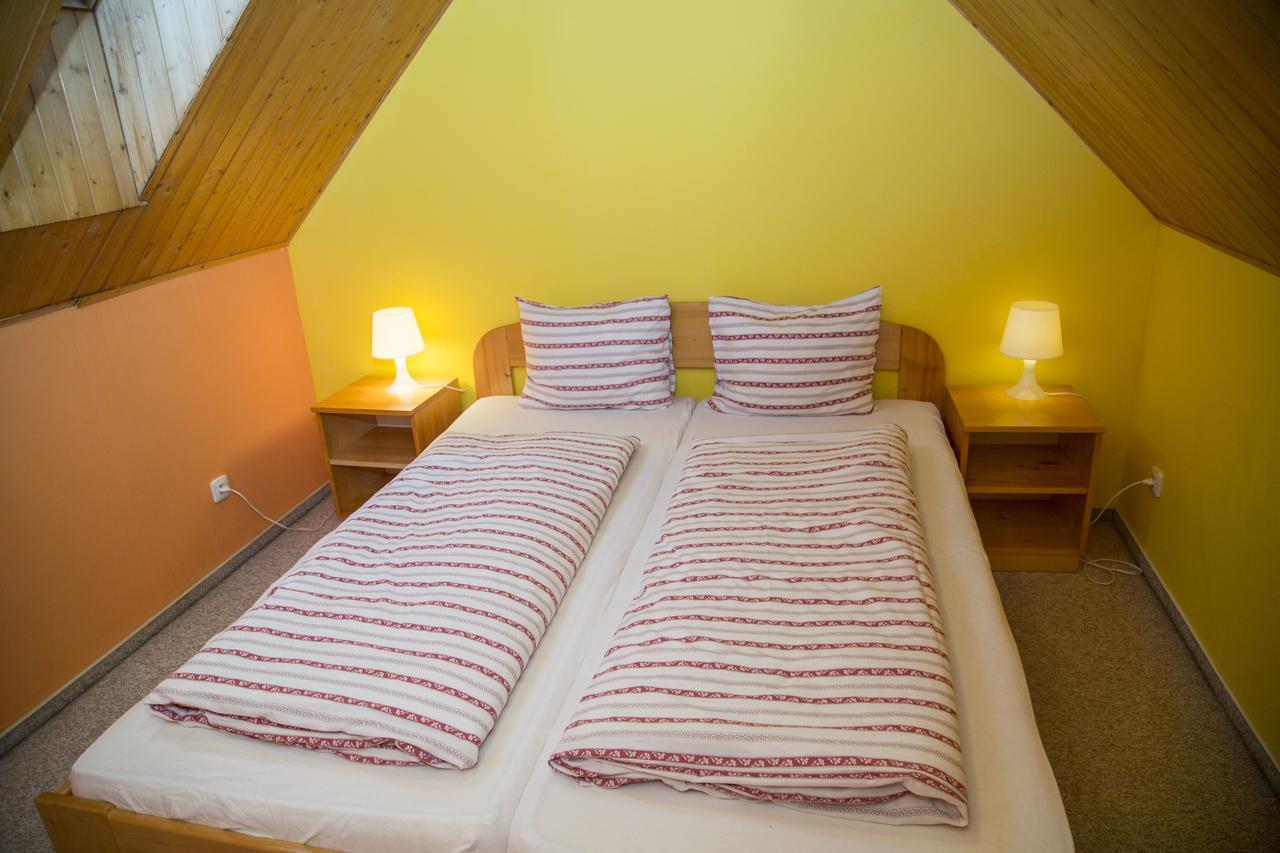 Penzion Na Podlesi Javornik  Экстерьер фото